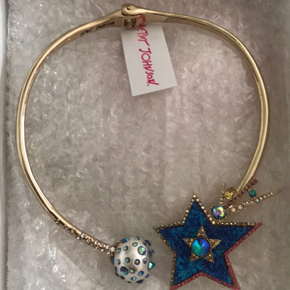 Star necklace